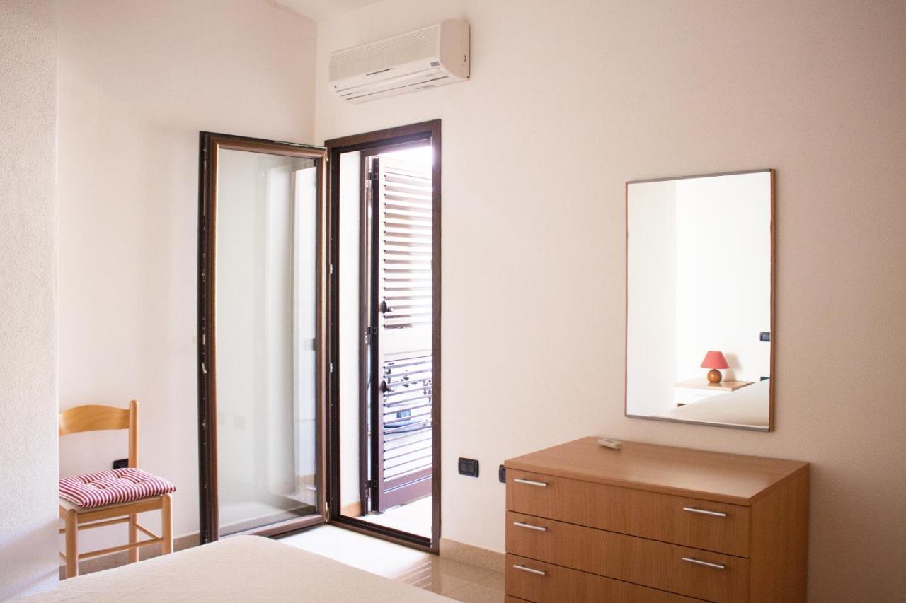 Residenze Branca III Seaview Apartment Orosei Luaran gambar